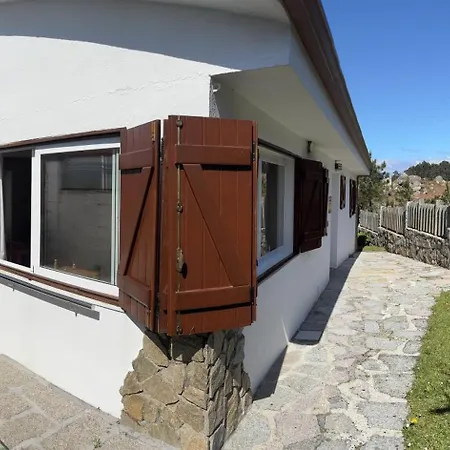 Vila Sea House *